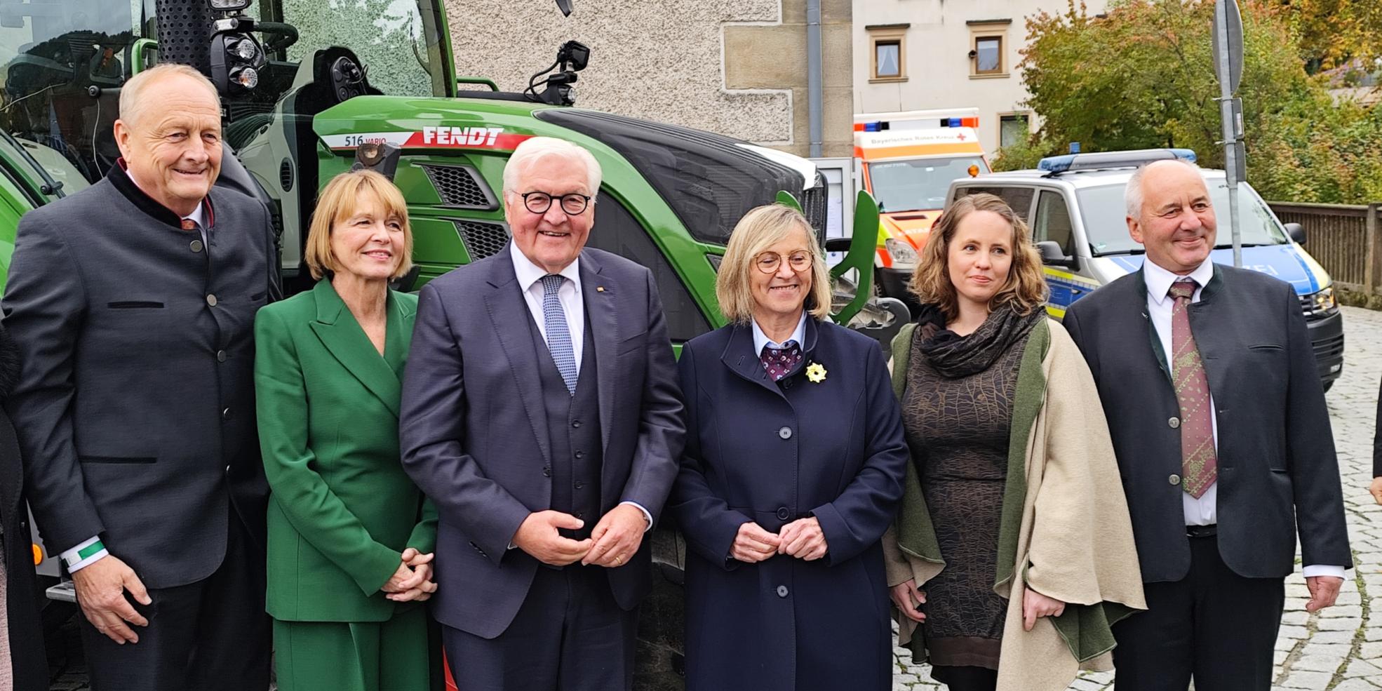 Erntedank (c) KLB Deutschland Gruppenbild mit Steinmeier